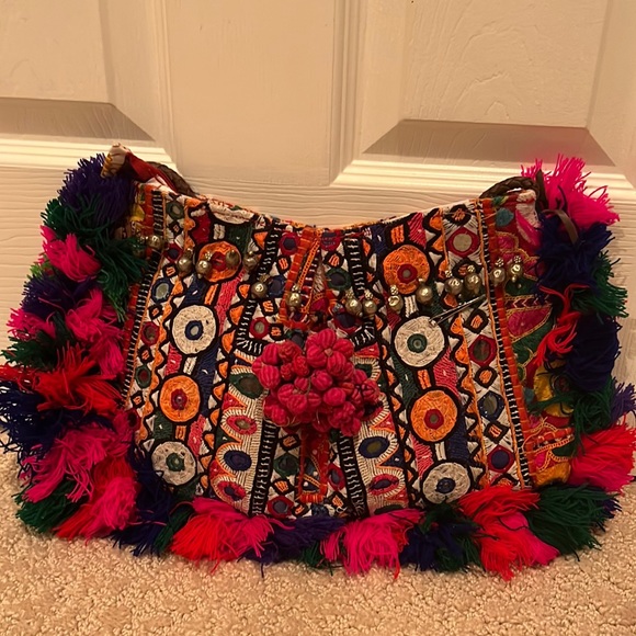 NEW Muzungu Sisters Clutch/Crossbody Bag